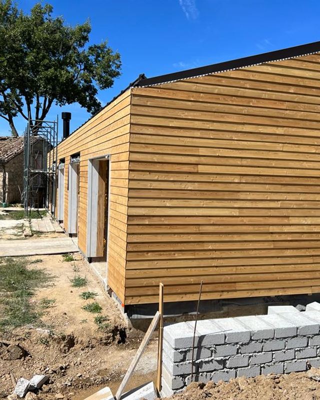 Rifacimento facciata con rivestimento in legno, NVN Impresa Edile